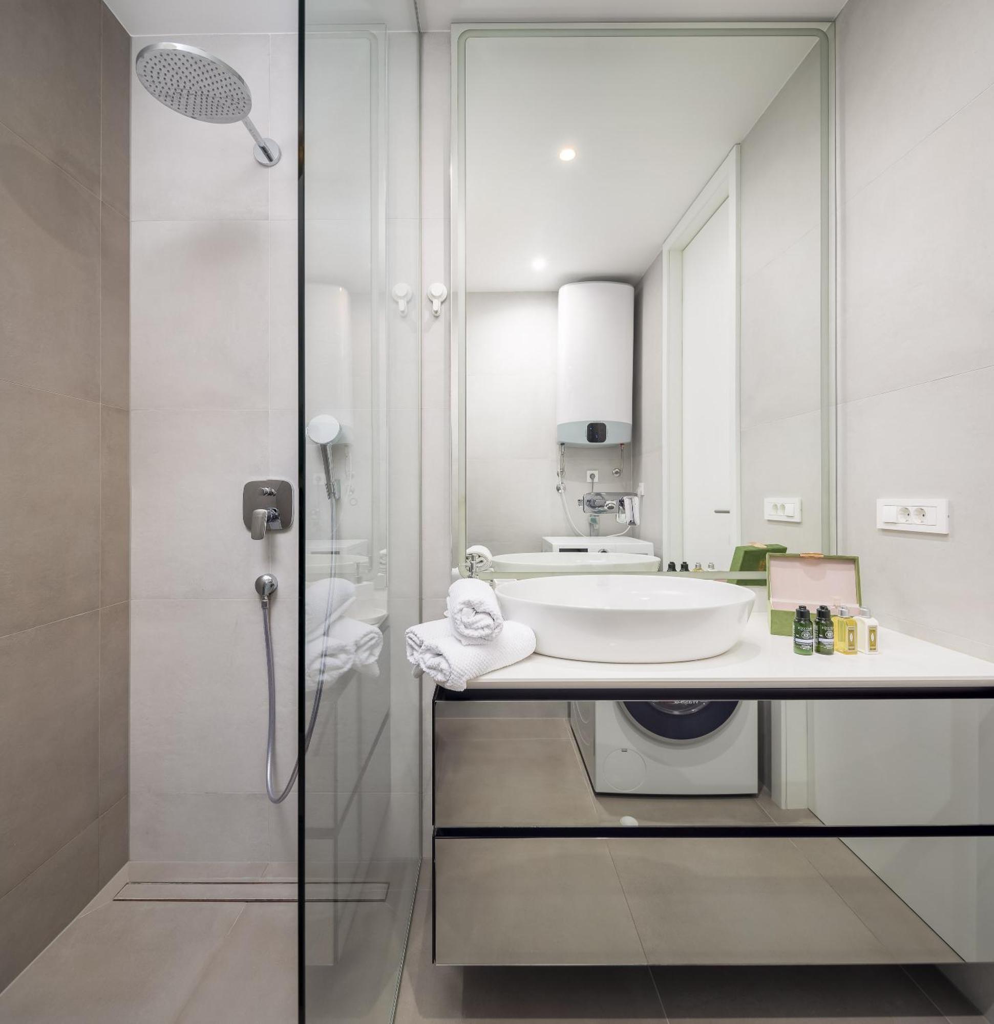 New Luxury Apartment With Private Heated Pool And Amazing Terrace With Seaview Split Ngoại thất bức ảnh
