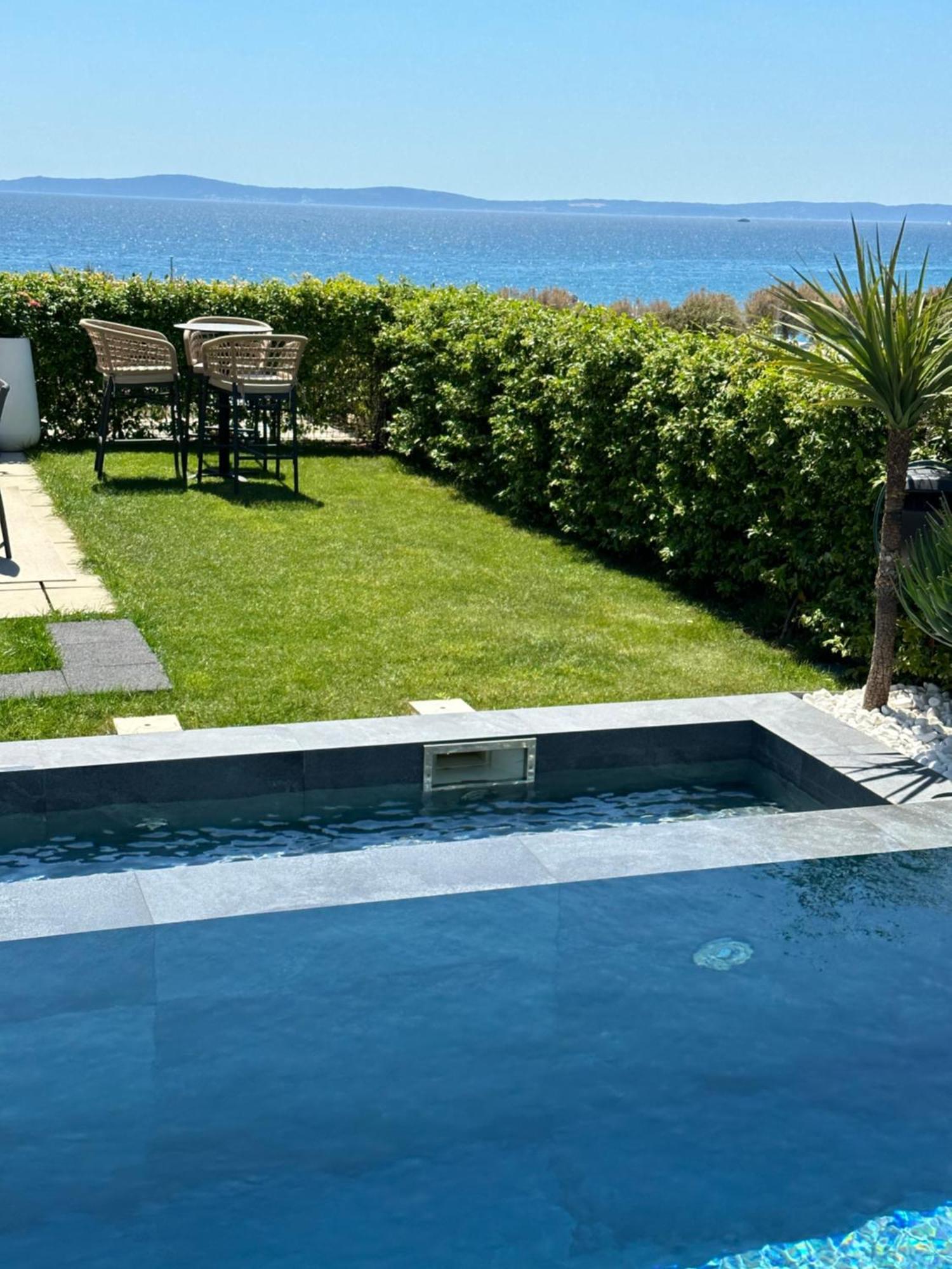 New Luxury Apartment With Private Heated Pool And Amazing Terrace With Seaview Split Ngoại thất bức ảnh
